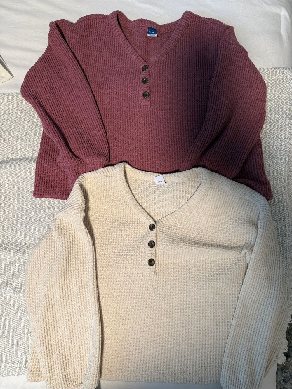 Old Navy Waffle V-Neck Henley Sweaters - Maroon & Cream
